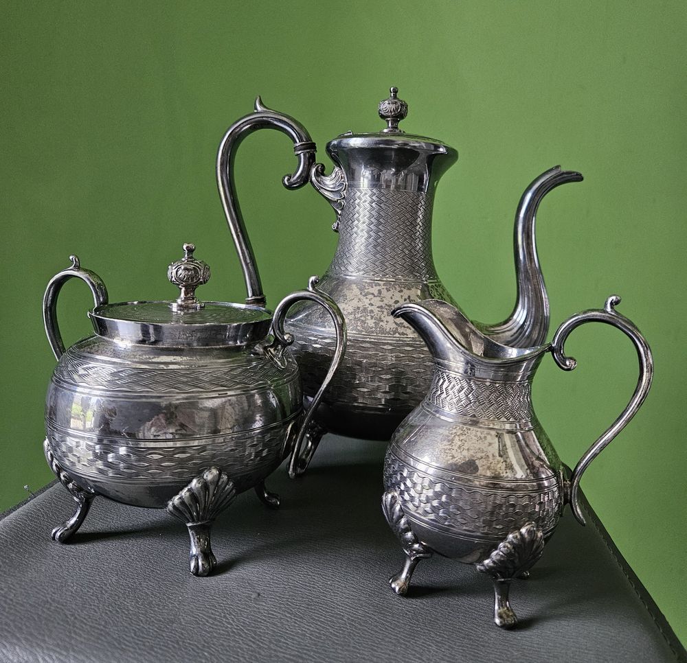 Beau service � caf�/th�, argent� de la Maison Sheffield 130 Coulounieix-Chamiers (24)