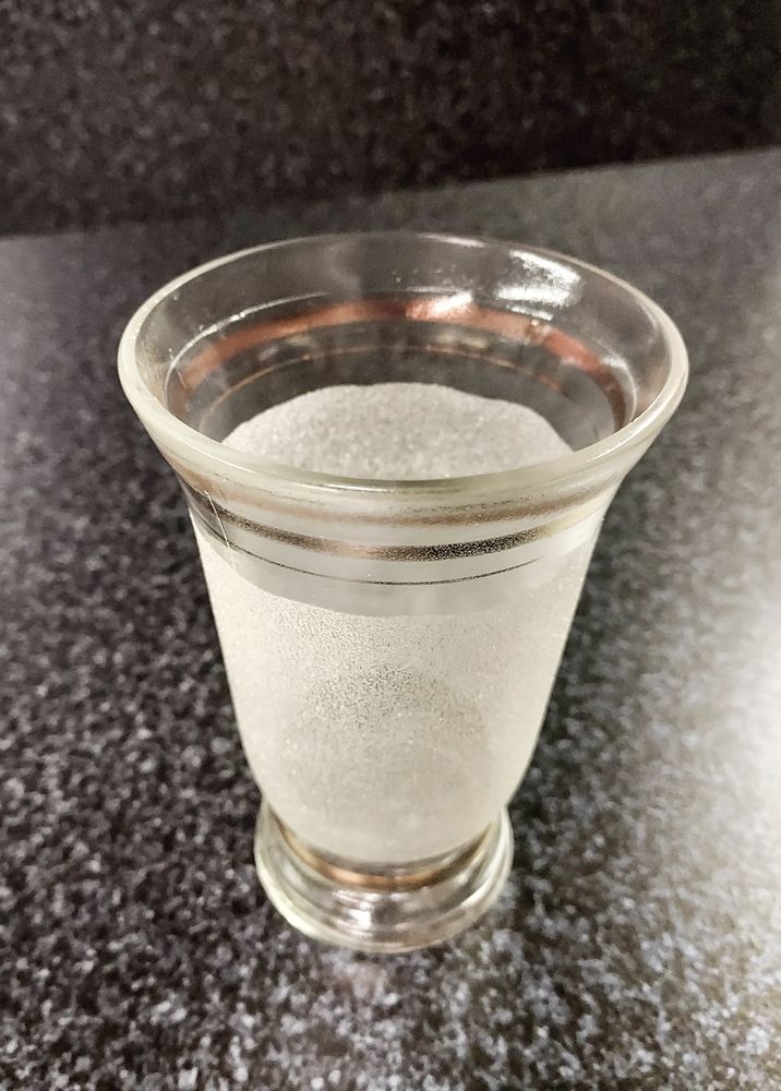 Beau vase vintage avec dorures et verre granit� 10 Montigny-aux-Amognes (58)