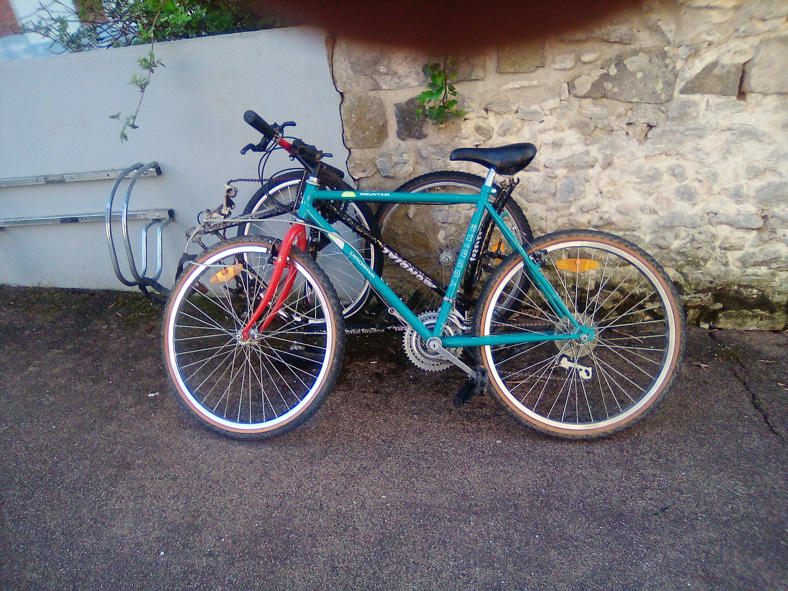 beau vtt 60 Avon (77)