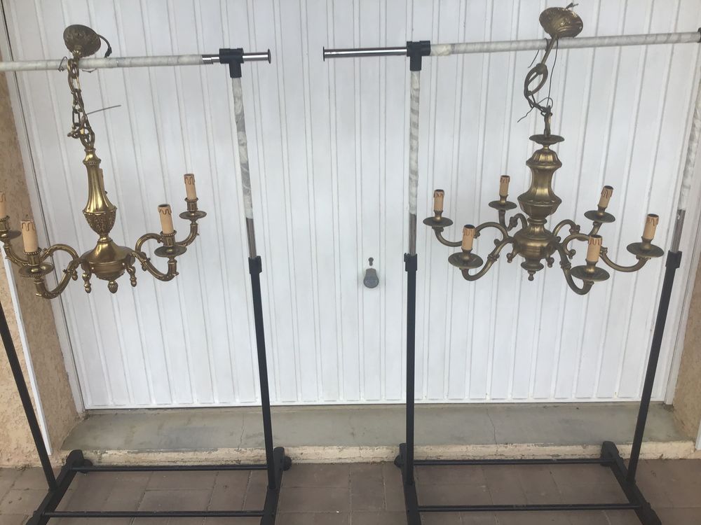 2 beaux lustres en bronze et laiton 40 Le Barcar�s (66)