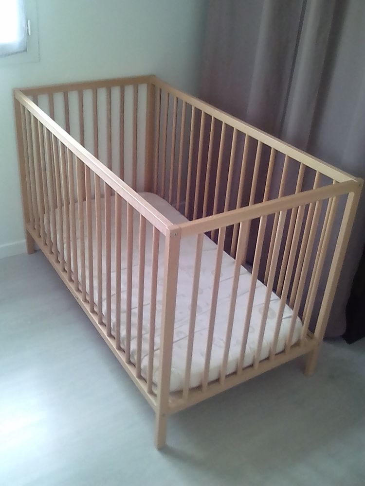 Achetez Lit Bebe 60x1 Occasion Annonce Vente A Carbon Blanc 33 Wb