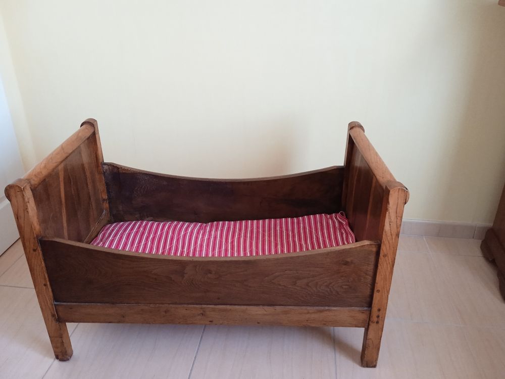 Lit b�b� bateau ann�e 1920 40 Jonzac (17)