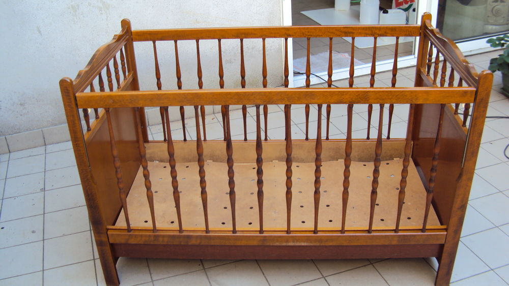 LIT BEBE BOIS AVEC MMATELAS 100 Decize (58)