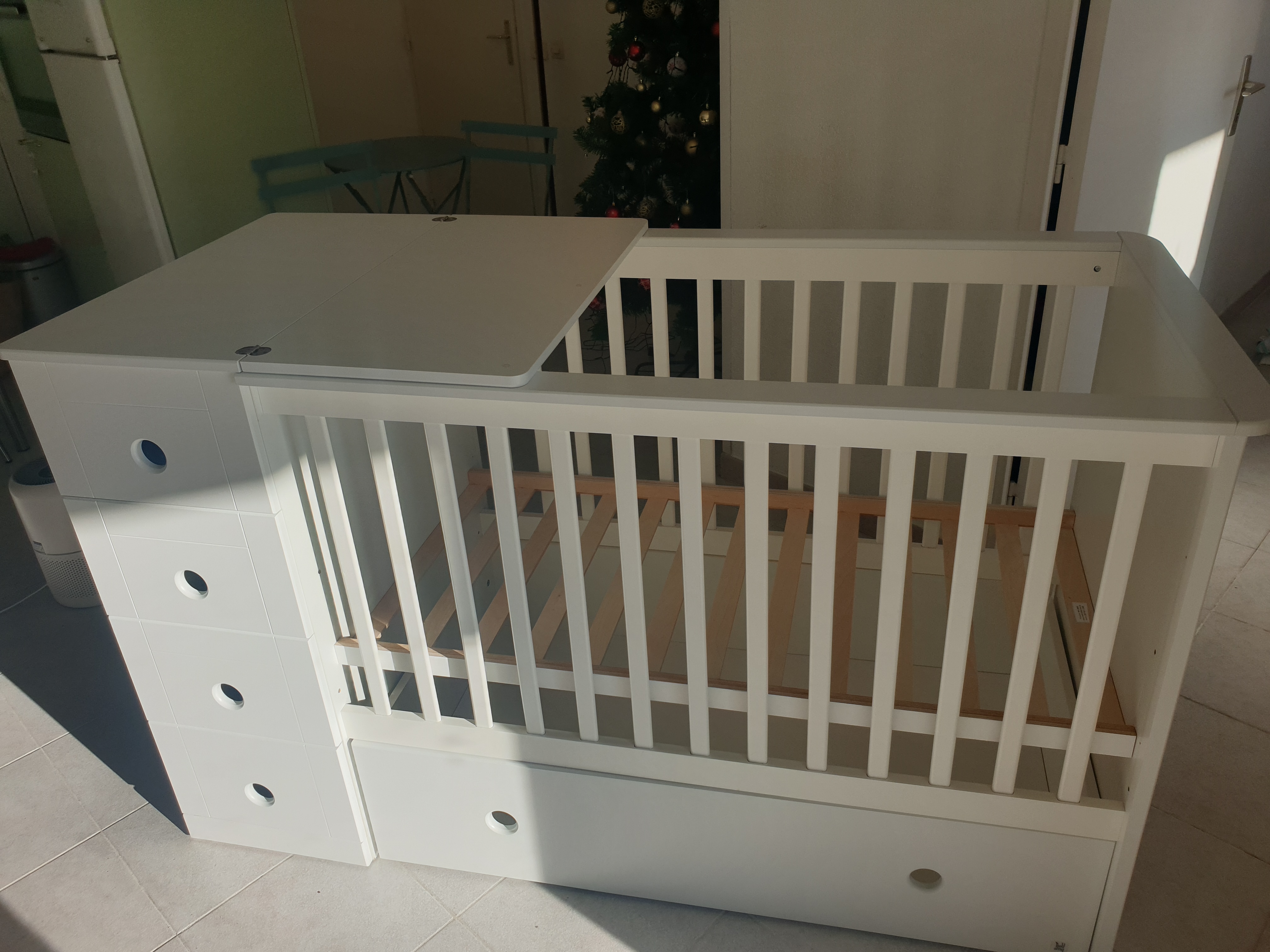 LIT B�B� COMBIN� LUDO ? commode, armoire, table � langer 235 Nice (06)