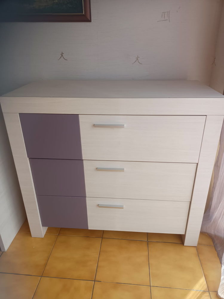 Lit B�b� Evolutif et Table � Langer Placard DAUTHON 200 Replonges (01)