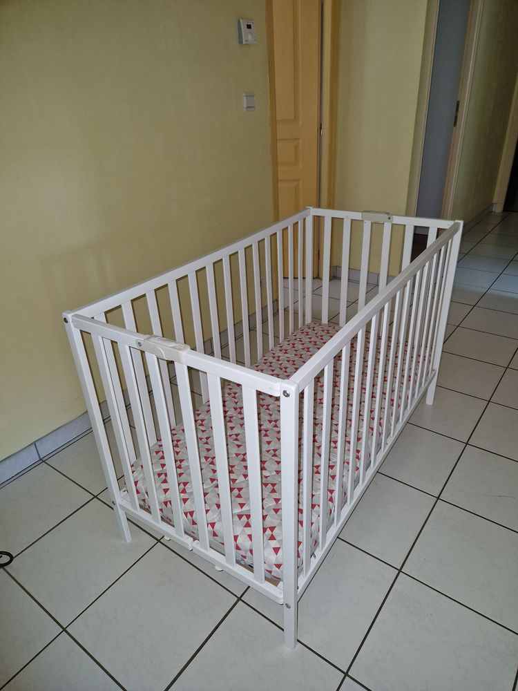 Lit b�b� laqu� blanc 90 Mon�tay-sur-Allier (03)