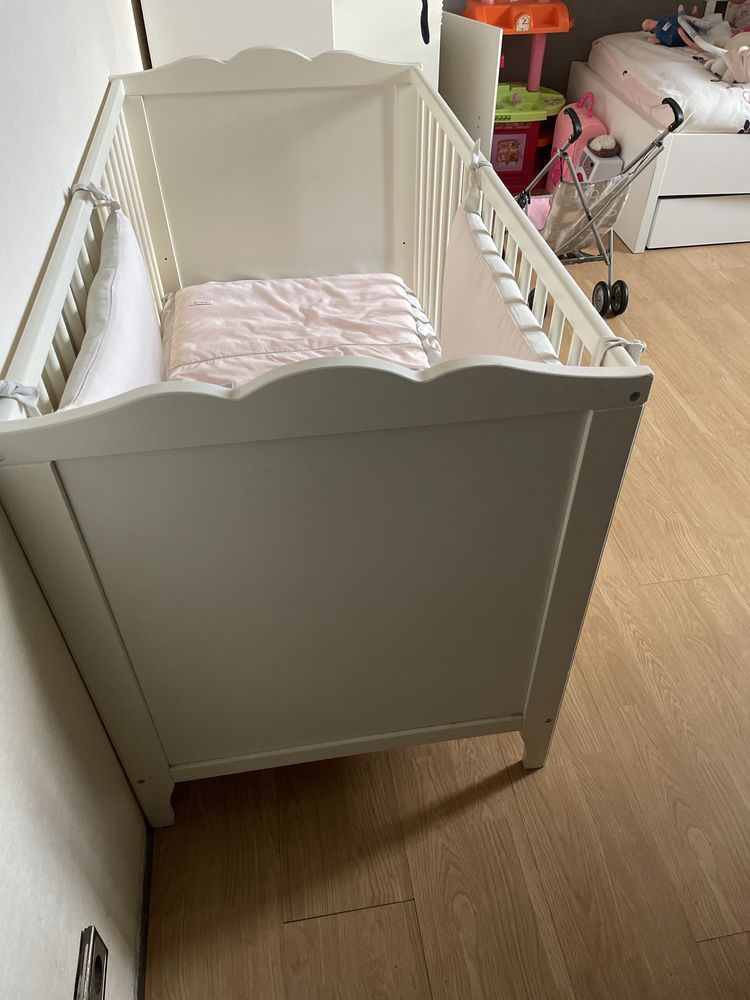 lit bebe+ matelas+ Meuble d'angle a langer* 160 Drancy (93)