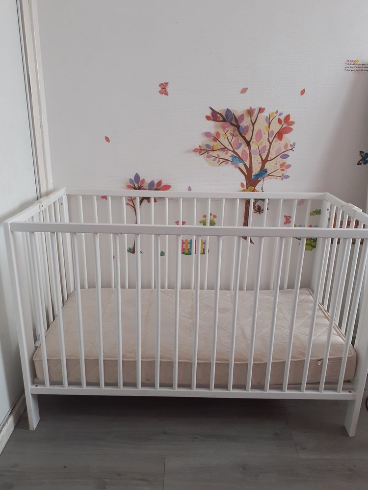 Lits Bebe Occasion Dans Le Jura 39 Annonces Achat Et Vente De Lits Bebe Paruvendu Mondebarras