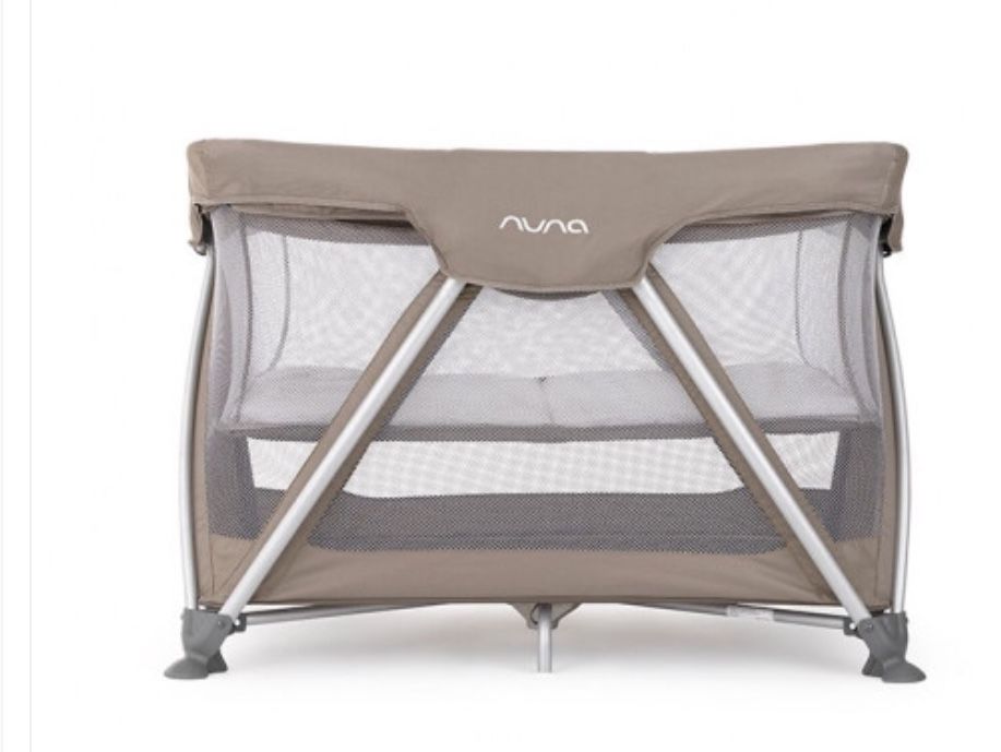 lit bebe nuna presque neuf 100 P�lissanne (13)