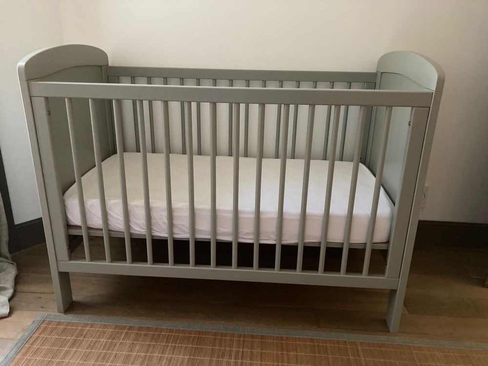 Lit B�b� P�ricles 190 P�rigny (17)