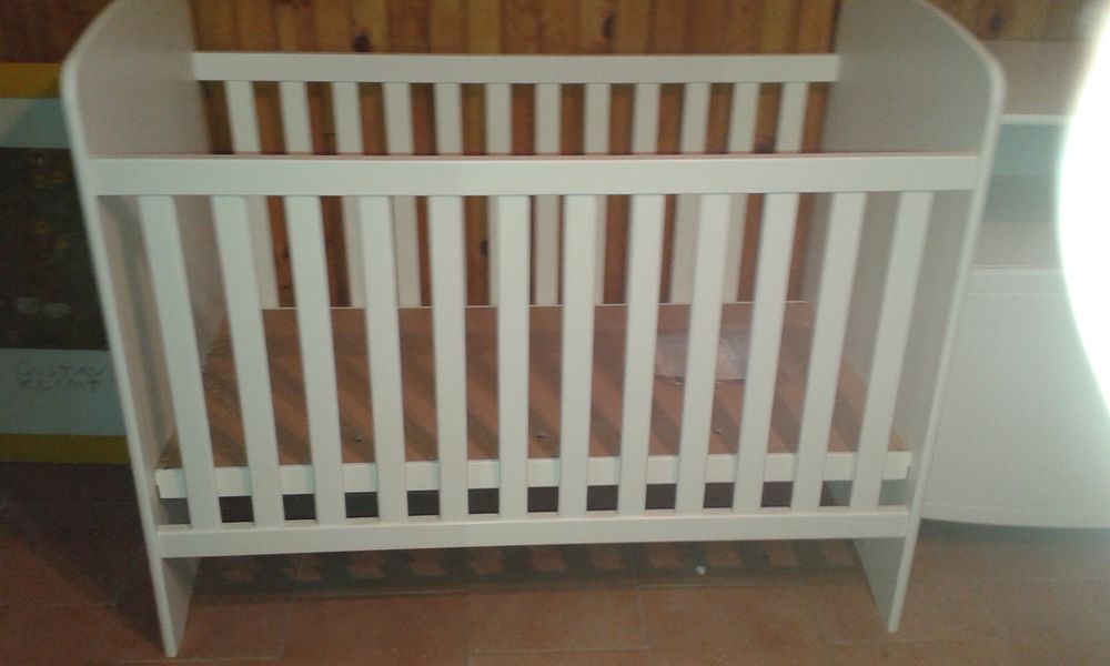 lit bebe plus commode