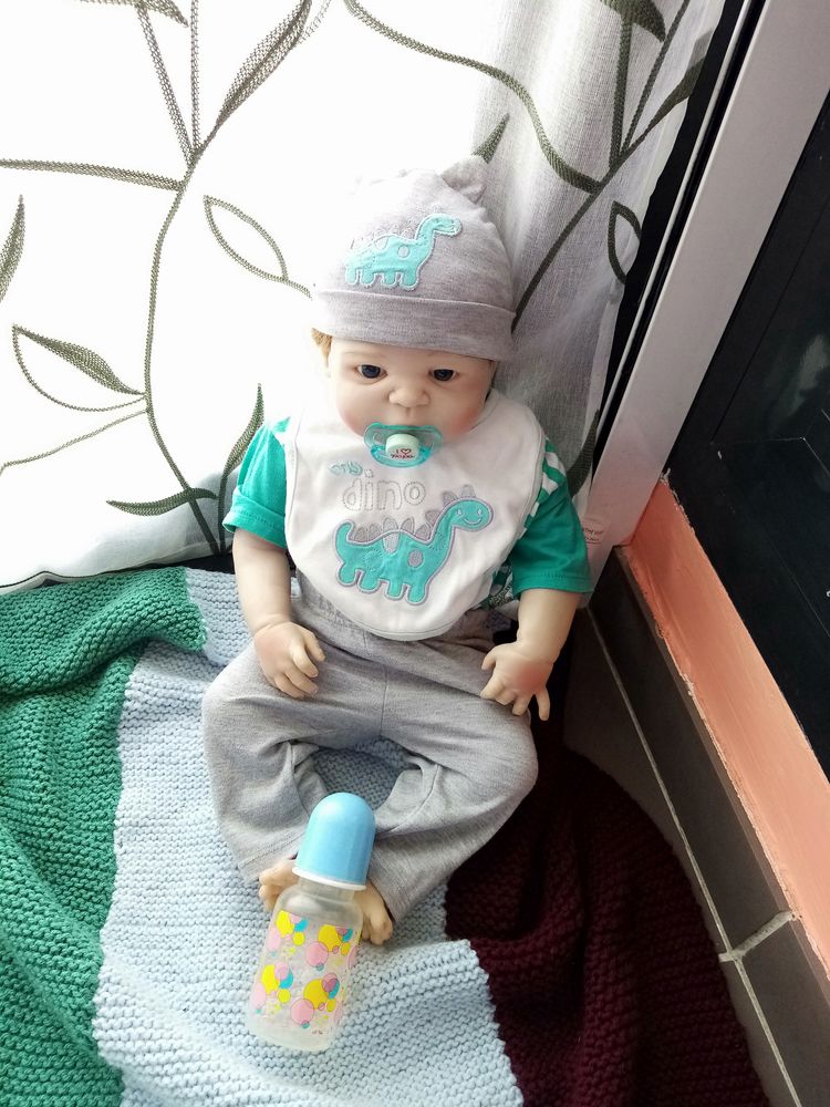 B�b� reborn 100 Besse-sur-Issole (83)