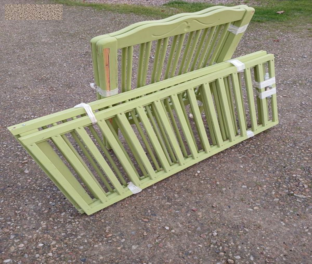 lit b�b� � relooker 10 Vendeuvre-du-Poitou (86)