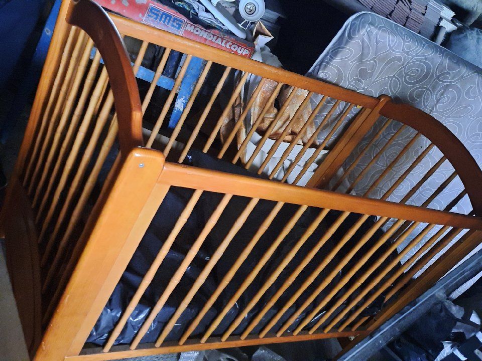 Lit B�b� 0 Fontenay-sous-Bois (94)