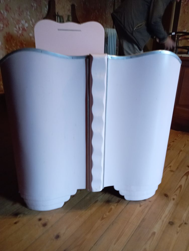 Lit b�b� 40 Sainte-Marguerite-d'Elle (14)