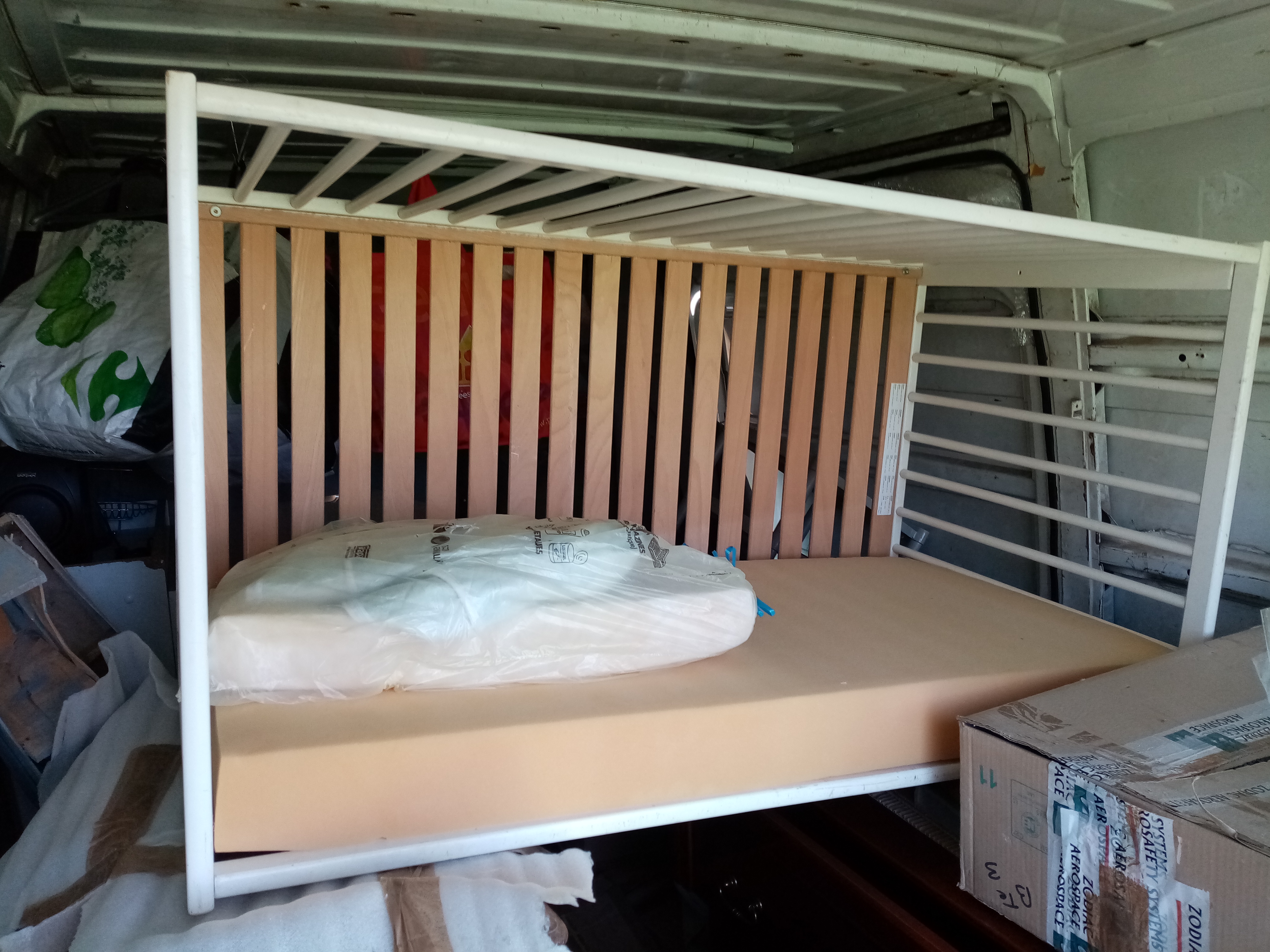 Lit b�b�. 30 Cusset (03)