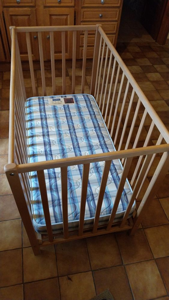 Lit b�b� 35 Saint-Loup-sur-Semouse (70)