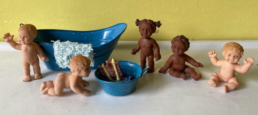 Lot de b�b�s taille lundby maison de poup�es 20 Issy-les-Moulineaux (92)