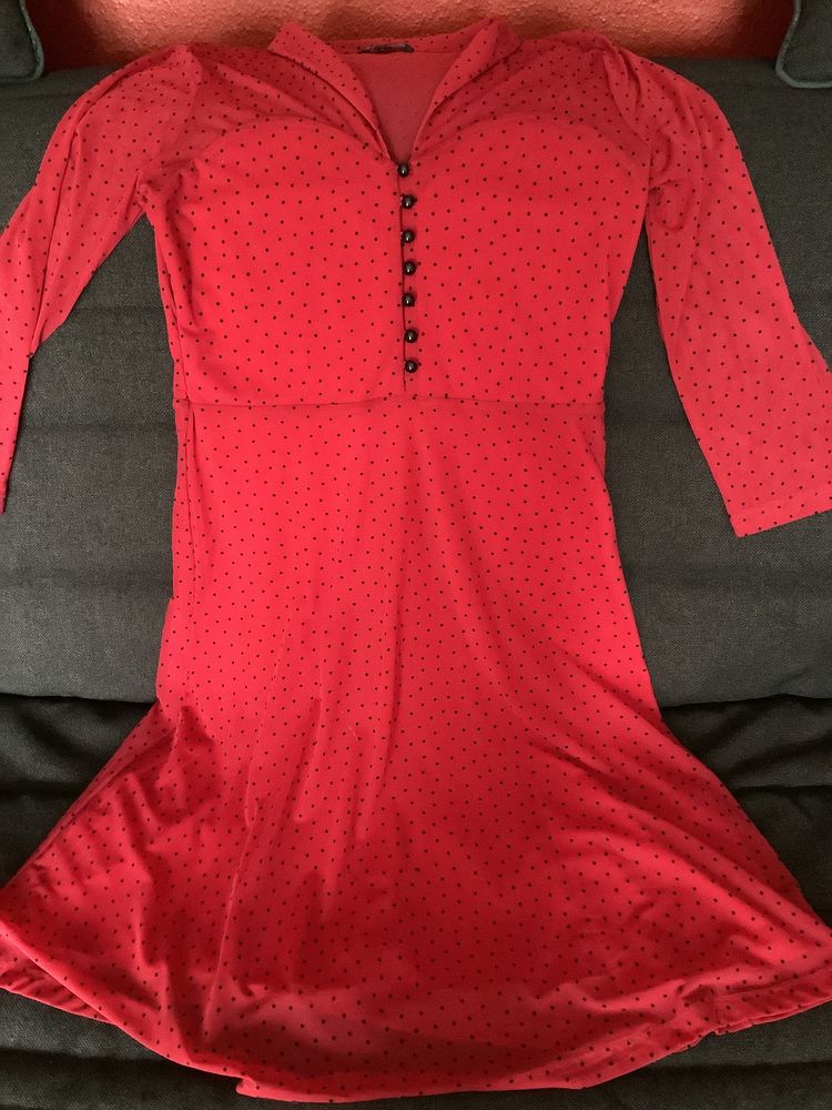 Bell robe rouge vintage 16 Strasbourg (67)