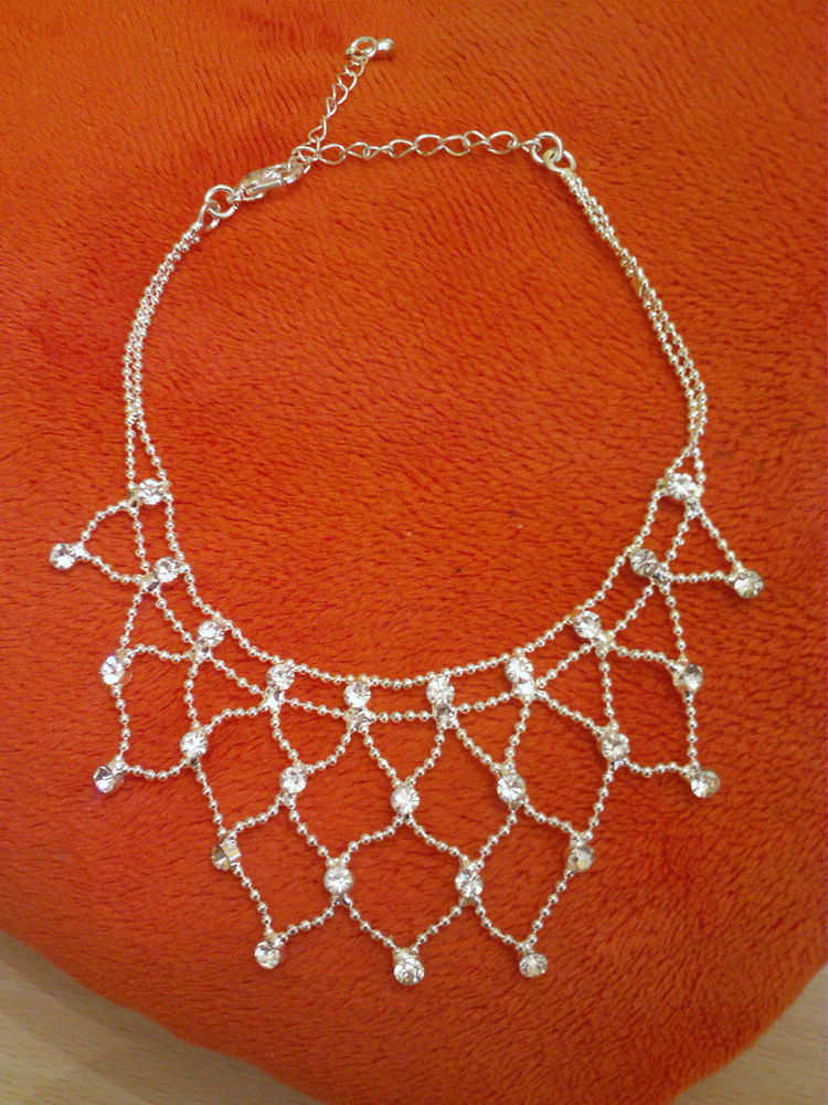 Belle cha�nette de pieds avec pierres neuve N�822 5 Beaune (21)