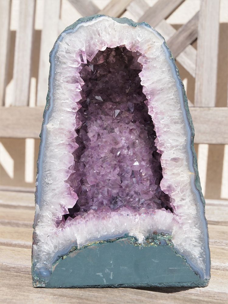 Belle G�ode d'am�thyste du Br�sil 290 Quimper (29)