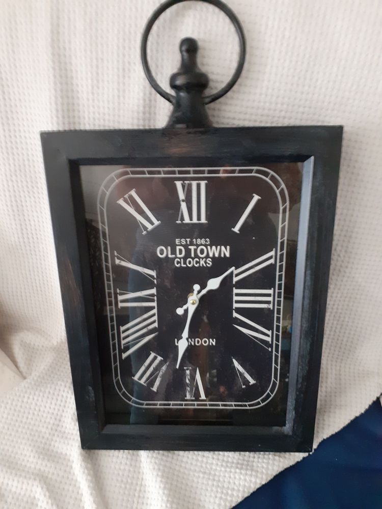  Belle horloge anglaise 20 P�rigueux (24)