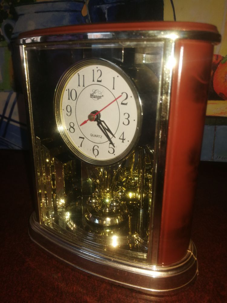 Belle horloge � poser 15 Le Creusot (71)