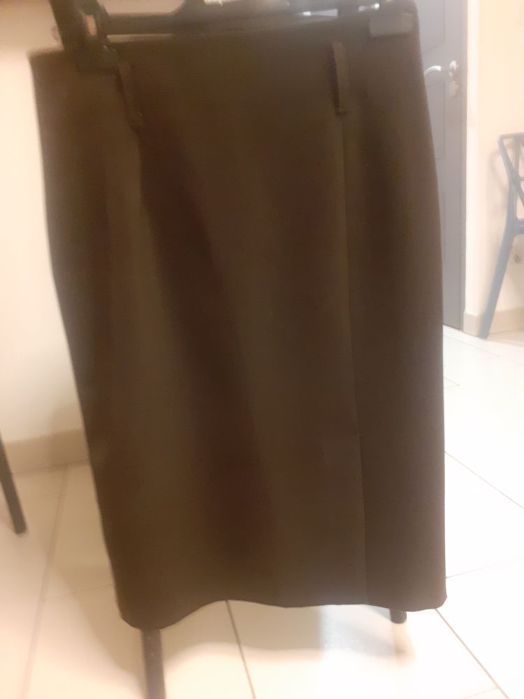 Belle JUPE Marron FICELLE 7 Mont�limar (26)