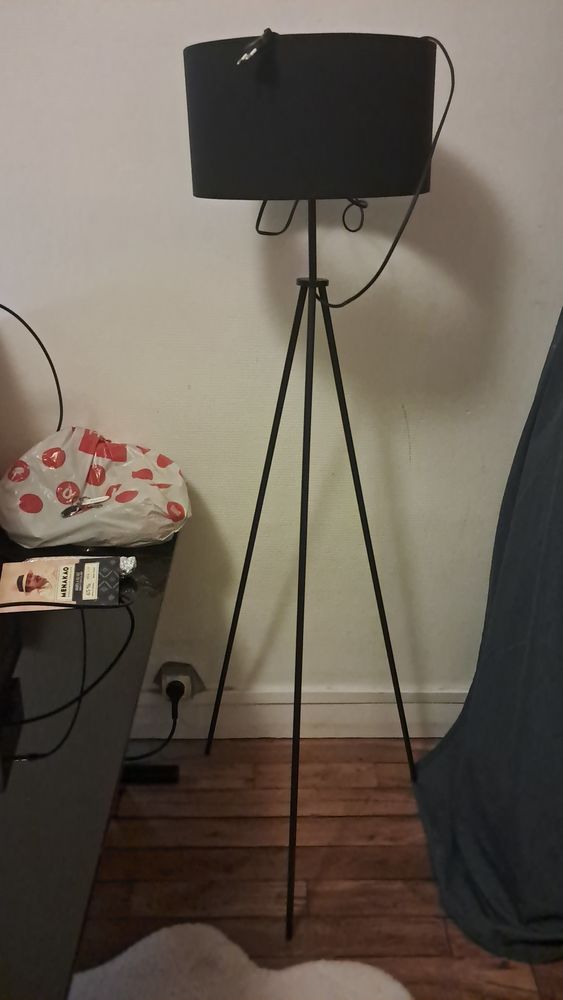 Belle lampe sur pied 40 Asni�res-sur-Seine (92)