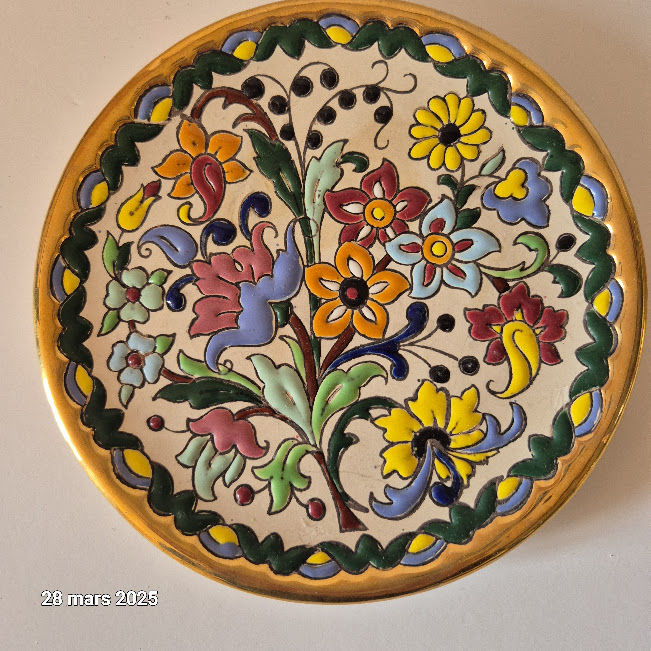 Belle plaque assiette c�ramique vintage S�villarte avec plac 20 Saumur (49)