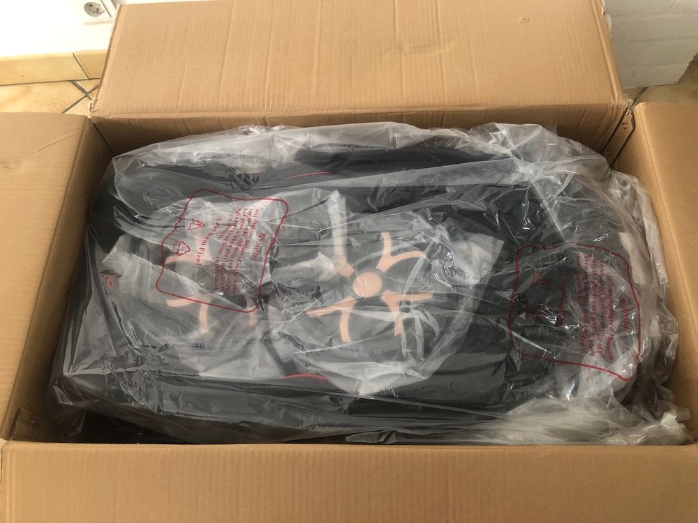 Belle poussette royale 3 en 1 NEUVE dans son carton 149 Tremblay-en-France (93)