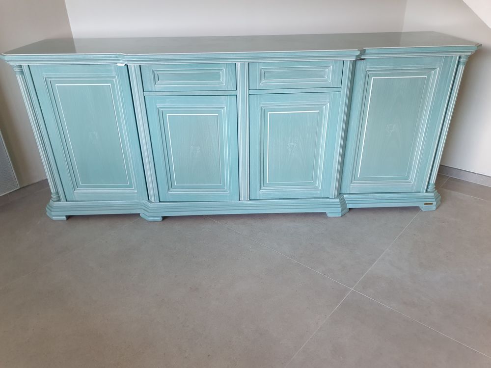 Belle salle a manger en bois c�rus� vert  Delorme 
490 Argel�s-sur-Mer (66)