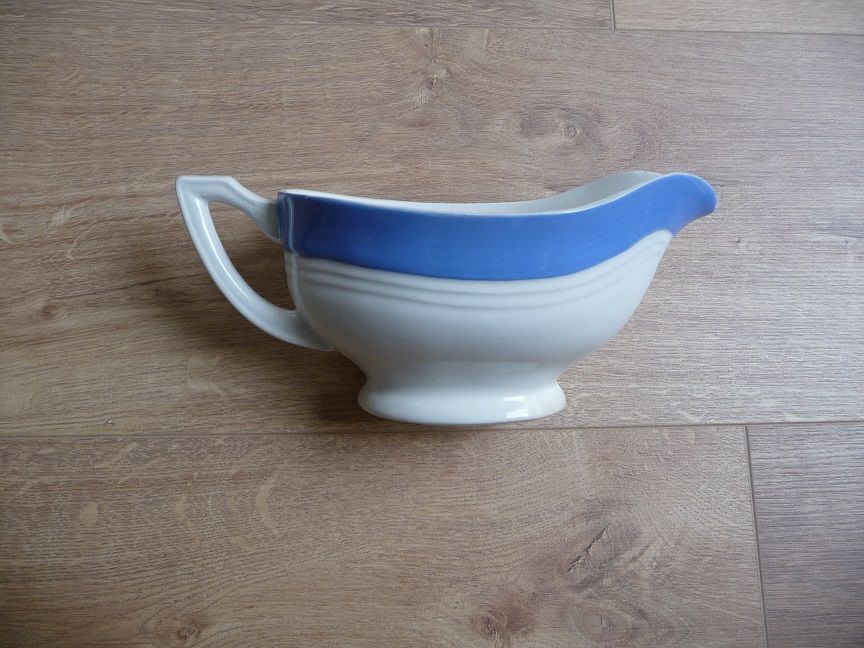 Belle sauci�re ancienne bleue & blanche C�ranord 20 Celles-sur-Belle (79)