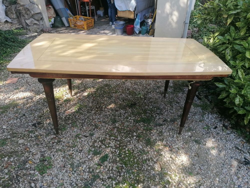 belle table en bois massif clair de style vintage 200 Esbly (77)