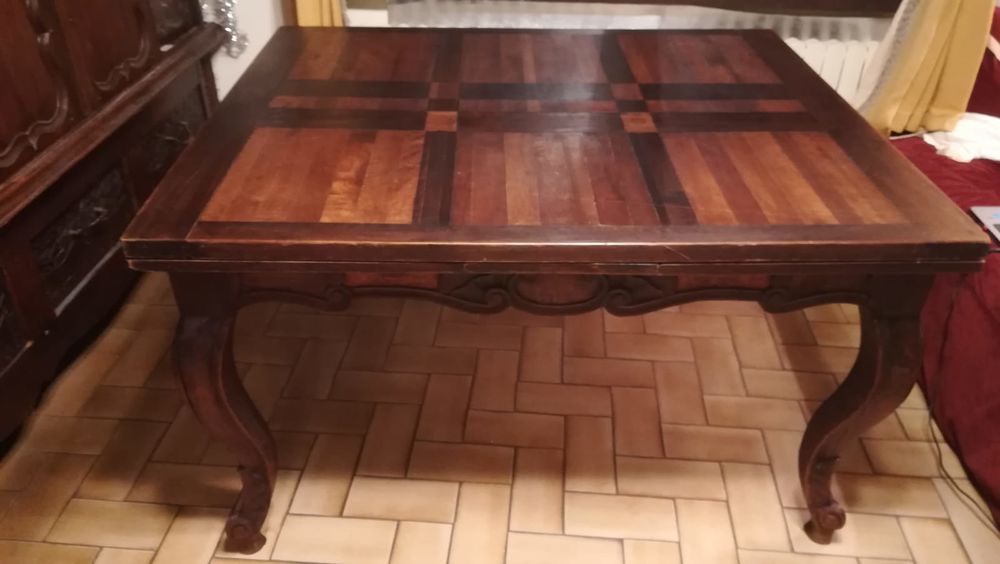 Belle table de salle � manger 250 Arcachon (33)