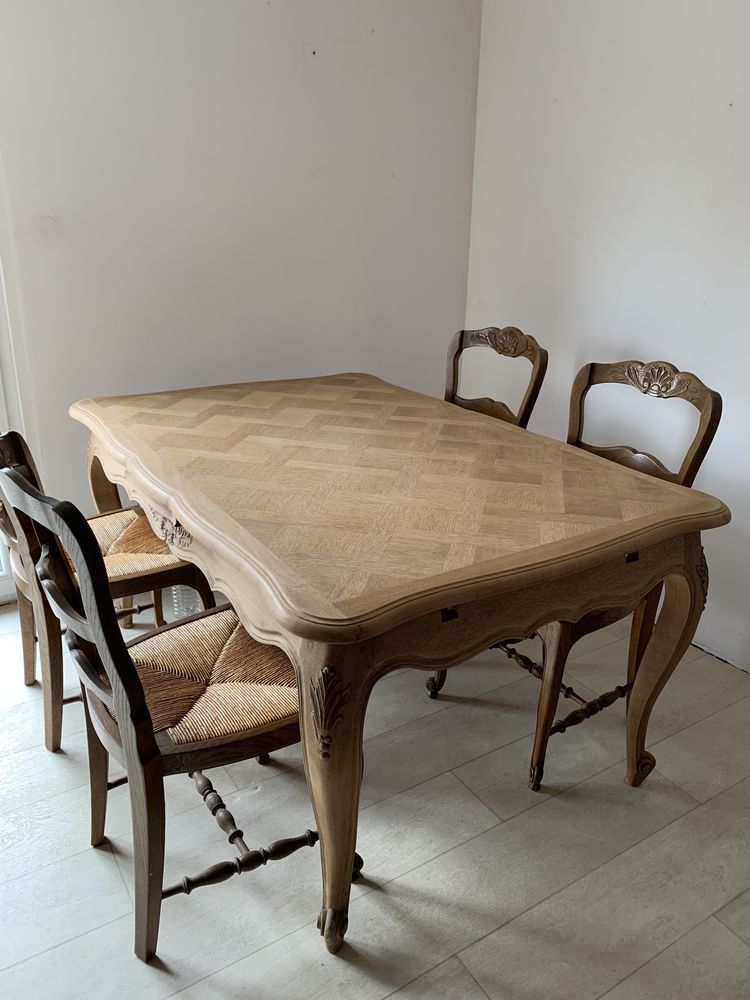 Belle table de style et ses quatre  chaises 2000 Beausite (55)