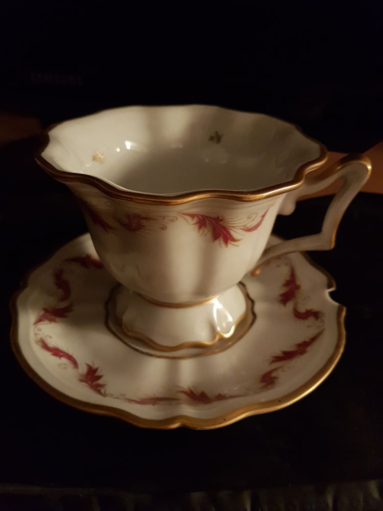 belle tasse en faillanse 0 La Garenne-Colombes (92)