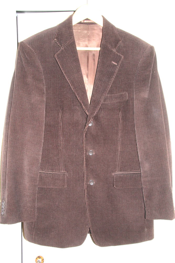 Belle veste en velour 18 Lay-Saint-Christophe (54)