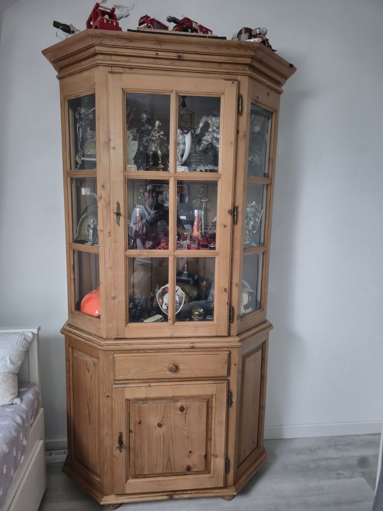 Belle Vitrine 
Bois naturel 
150 Batz-sur-Mer (44)