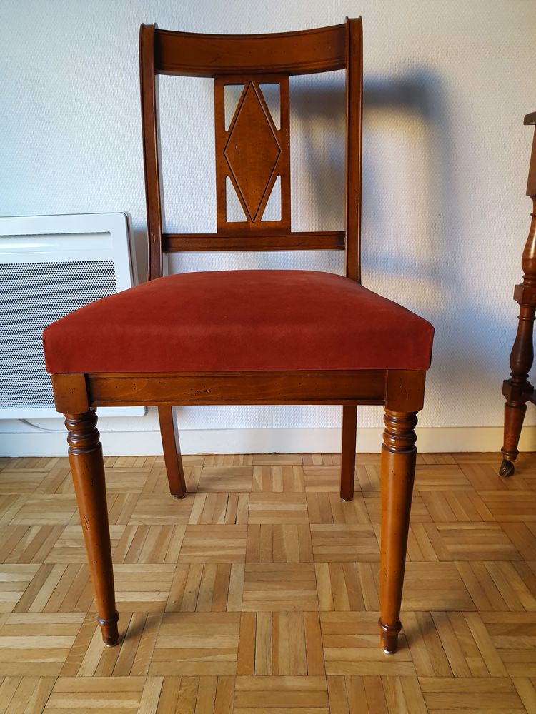 Lot de 6 Belles chaises. 200 Tournon (73)