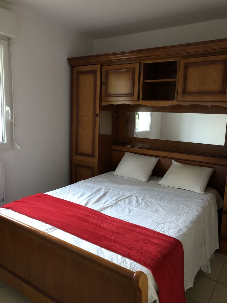 Belles chambres en merisier bois massif 0 Nantes (44)