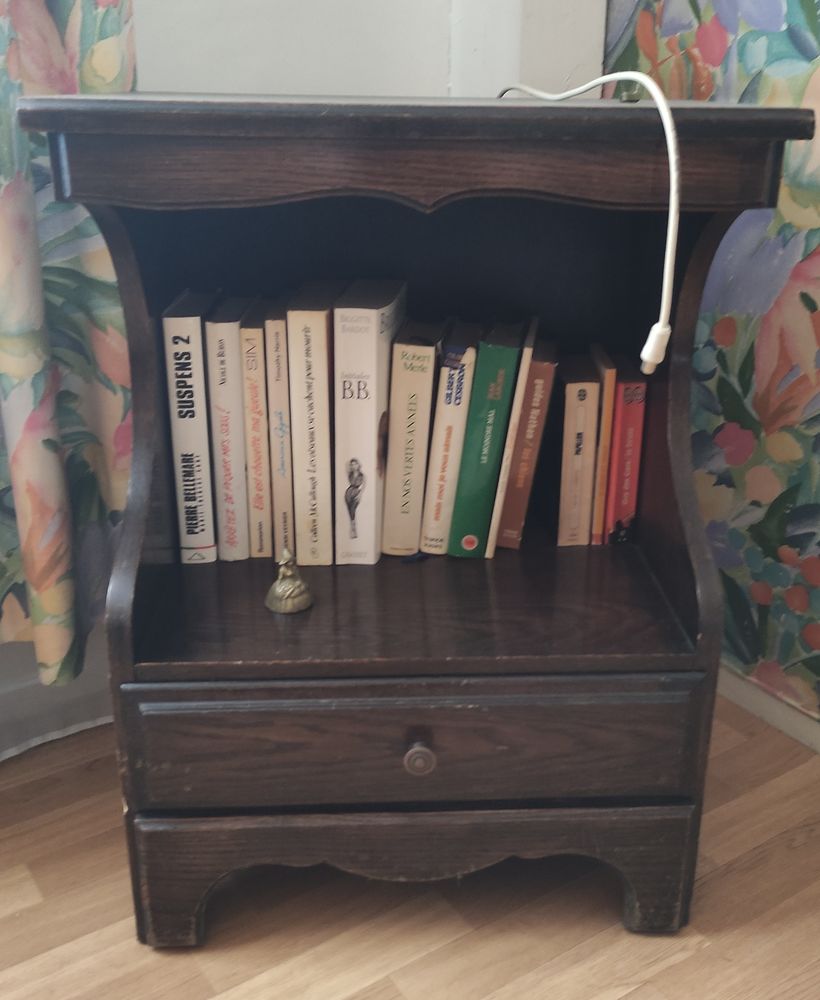 2 belles tables de nuit en style andalouse 40 Paris 13 (75)