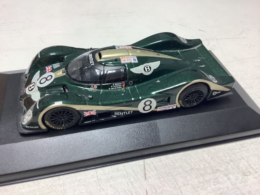 BENTLEY SPEED 8 24H DU MANS 2003 1/43 voiture miniature 10 Al�s (30)