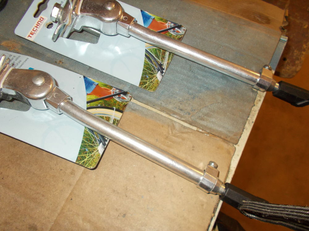 2 b�quille pour v�lo vintage
faire offre 10 Abilly (37)