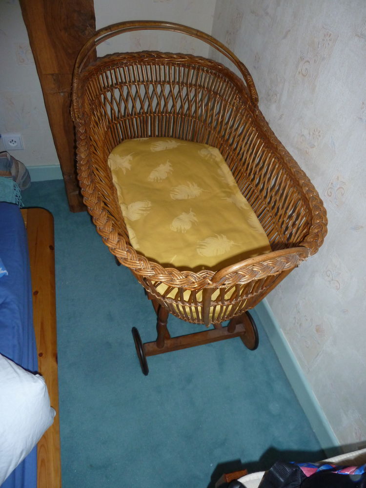 Berceau b�b� 30 Aluze (71)