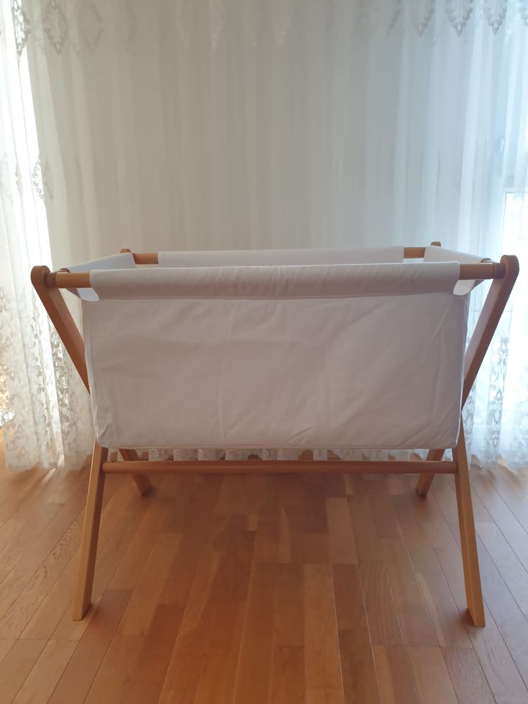 berceau b�b� 50 Rosny-sous-Bois (93)