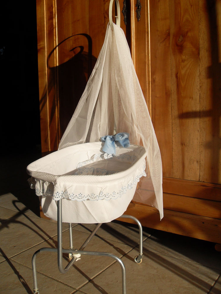 berceau de poup�e 20 Saint-Christol-l�s-Al�s (30)