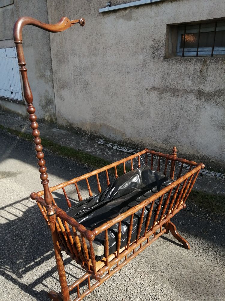 Bercelonnette ancienne col de cygne 30 Dourgne (81)