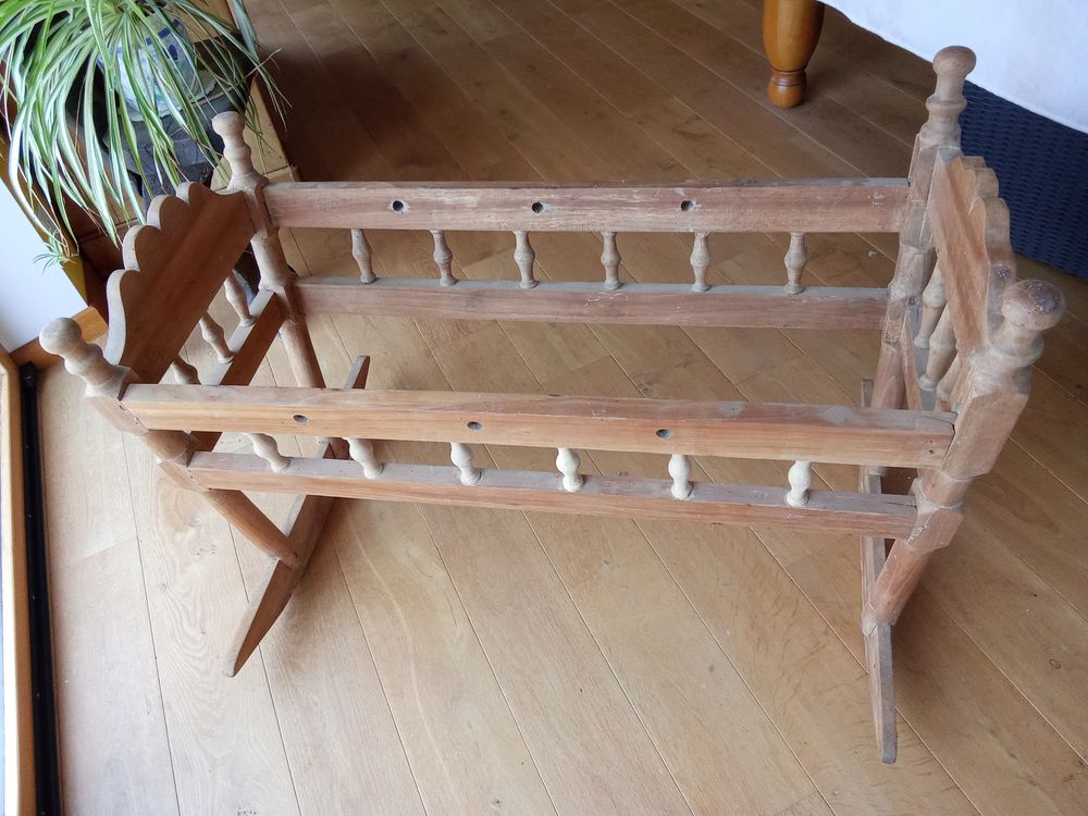 bercelonnette ancienne 80 Seloncourt (25)