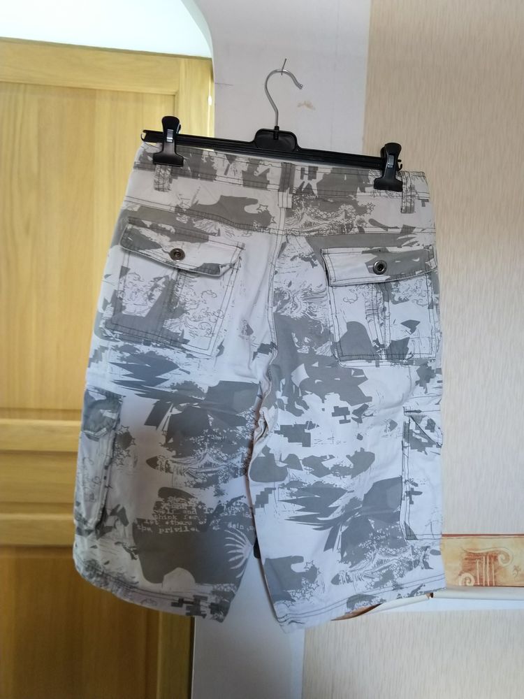 Bermuda imprim�
12 Melun (77)